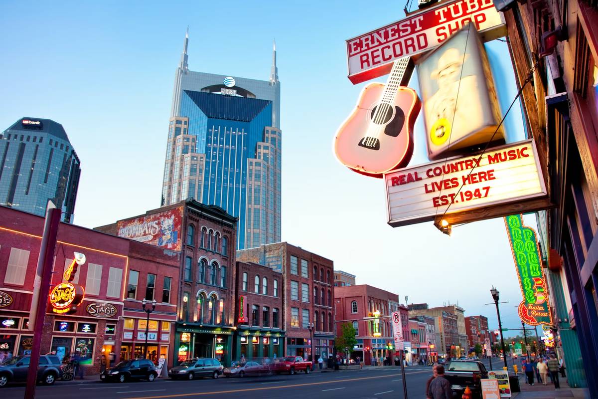 broadway-record-shop-nashville-tennessee