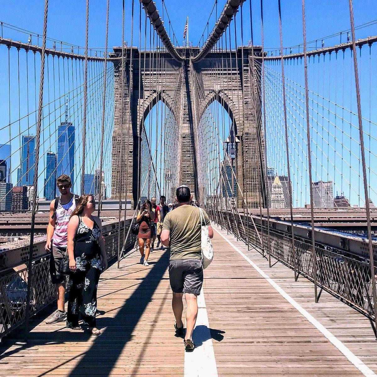 brooklyn-bridge-walk-SQ