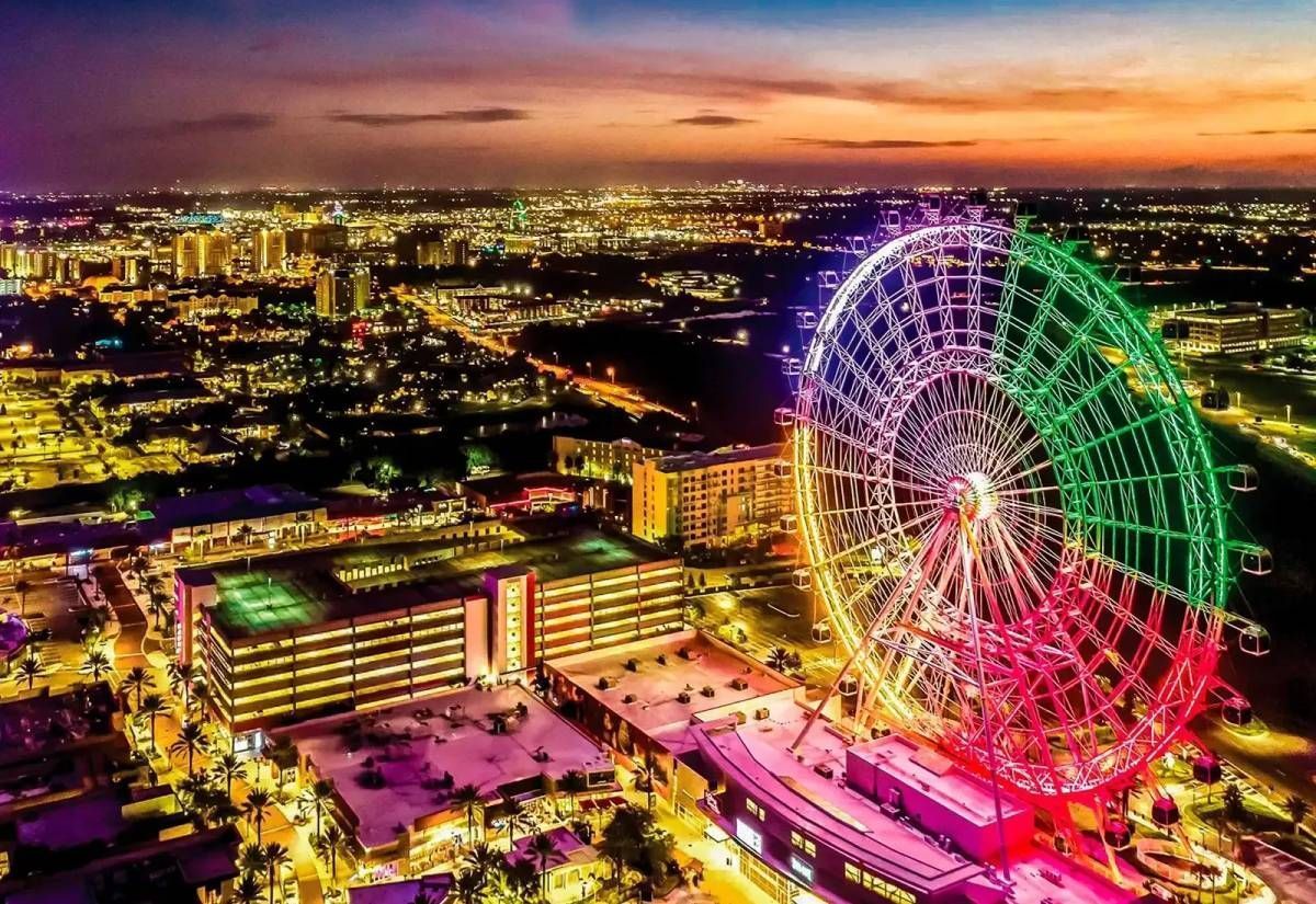 0_-_BCC-2023-THINGS-TO-DO-IN-ORLANDO-AT-NIGHT-0
