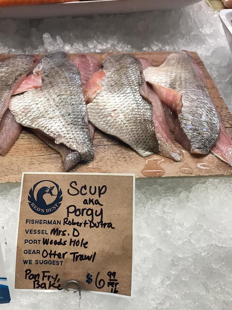 Boston-Public-Market.-Pic-by-Helen-Hayes