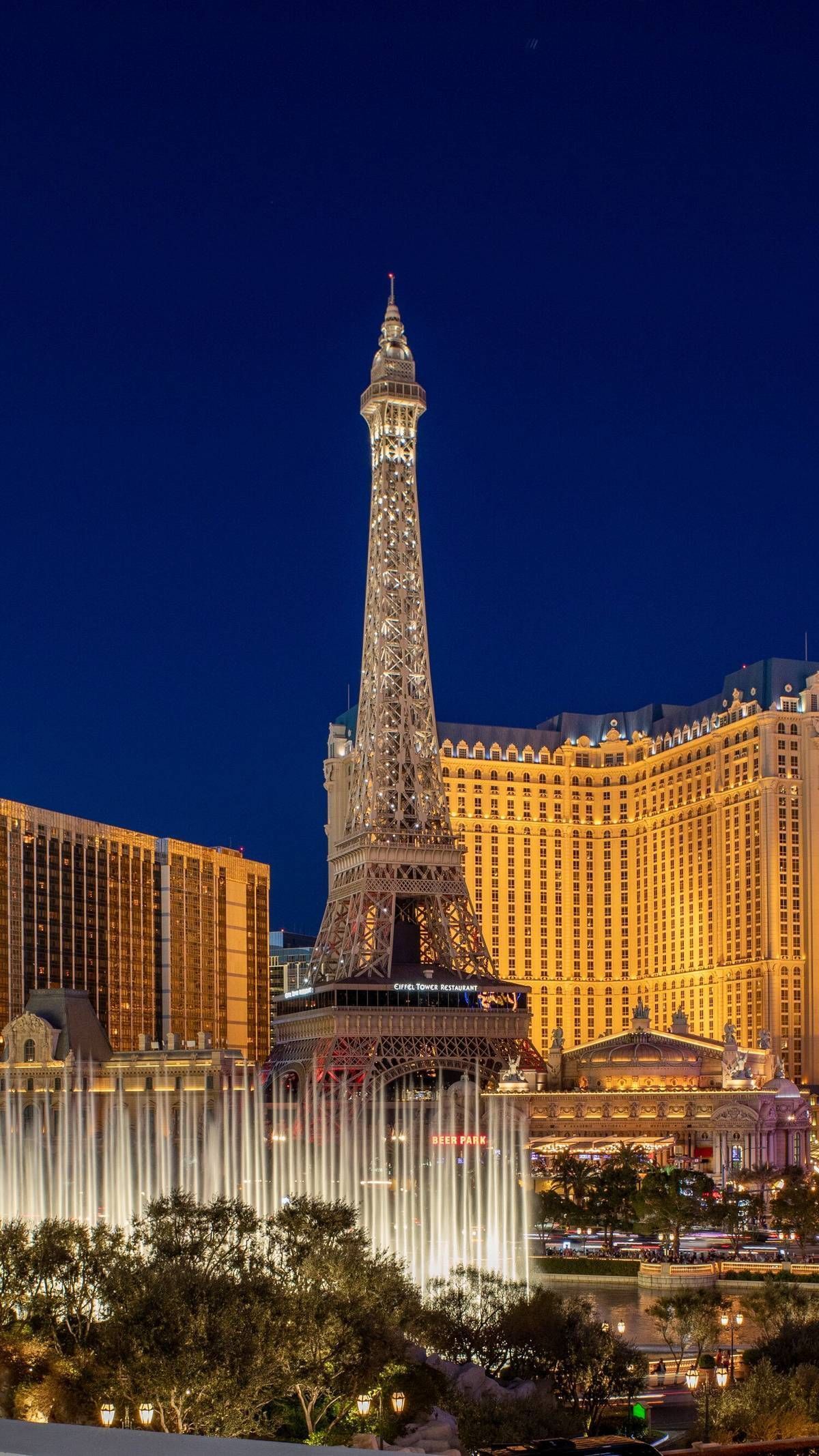 13hours-LasVegas-03-zjkm-mobileMasterAt3x